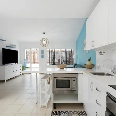 Apartament Child-friendly, 3-bedroom With Garden Near The Aqualand Costa Adeje (Tenerife)