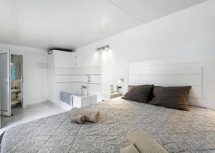 Lejlighed Child-friendly, 3-bedroom With Garden Near The Aqualand Costa Adeje (Tenerife)